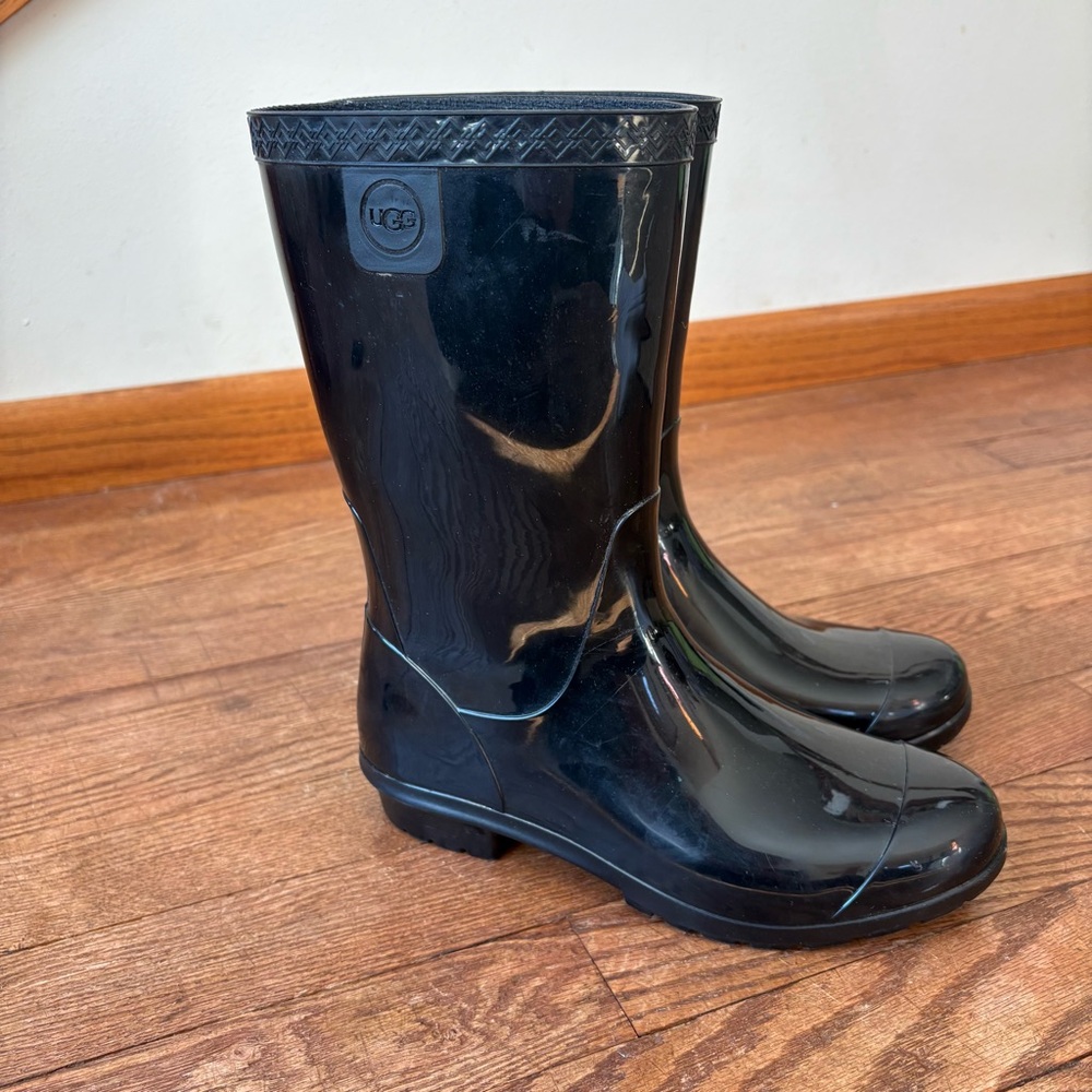 UGG Glossy Black Waterproof Boots